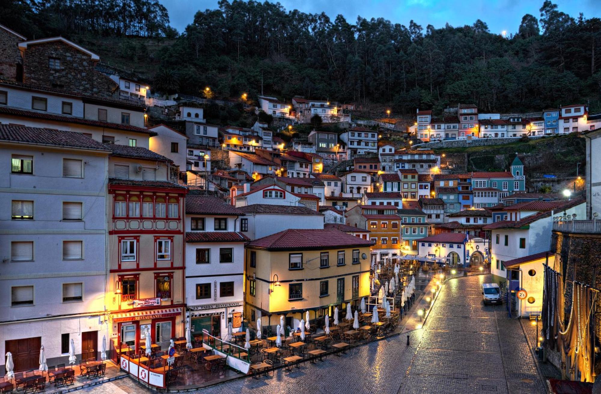 H Casona Selgas De Cudillero Hotell Eksteriør bilde